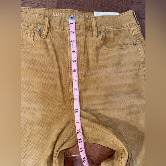 American Eagle Tan Corduroy Stretch Mom Jean Straight Leg Size 10 Long NWT - Picture 3 of 10